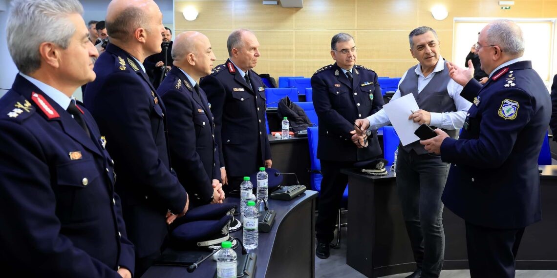 Ευχαριστίες σε Κουρέτα - Μαντζιώκα